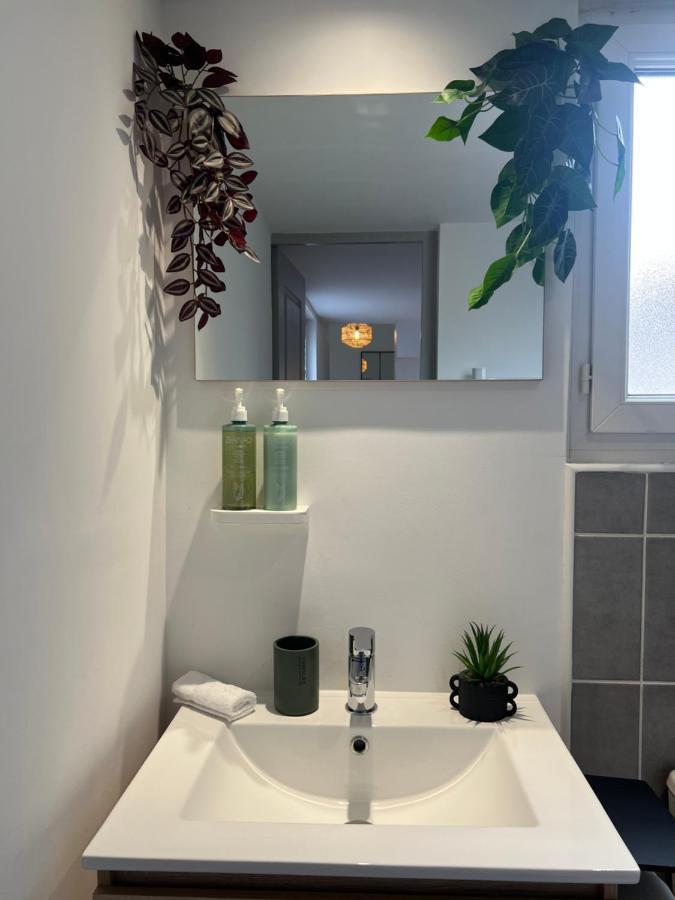 Apartamento Le Cocon Moulinois, Proche Gare Avec Services By Primo C0Nciergerie Moulins  Exterior foto